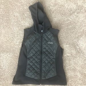 Columbia Vest